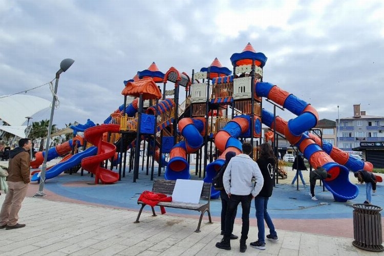 Sakarya Büyükşehir’den Sevgi evi çocuklarına şehir turu