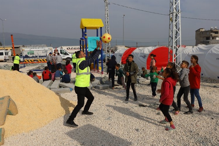 Bursa, Hataylı çocukları ihmal etmiyor