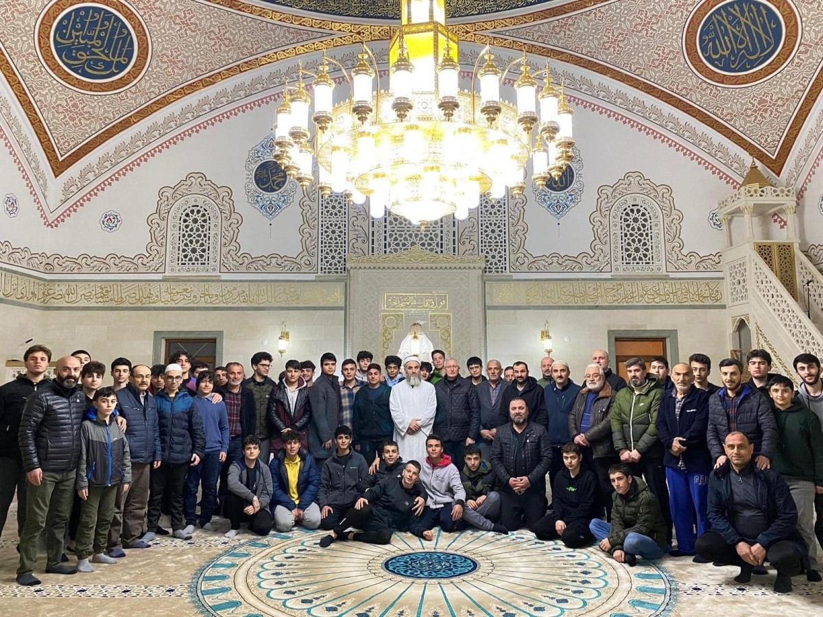  Pazar Fakülte Camii’nde ilk teravih heyecanı yaşandı
