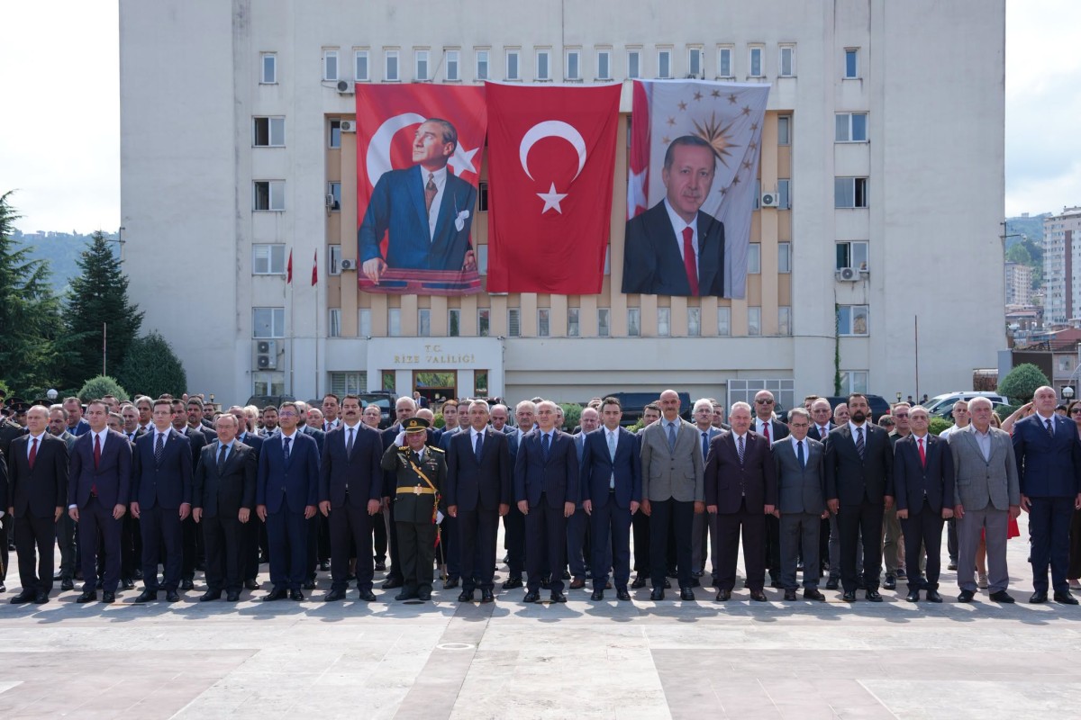 RİZE’DE 30 AĞUSTOS ZAFER BAYRAMI’NIN 104. YIL DÖNÜMÜ COŞKUYLA KUTLANDI